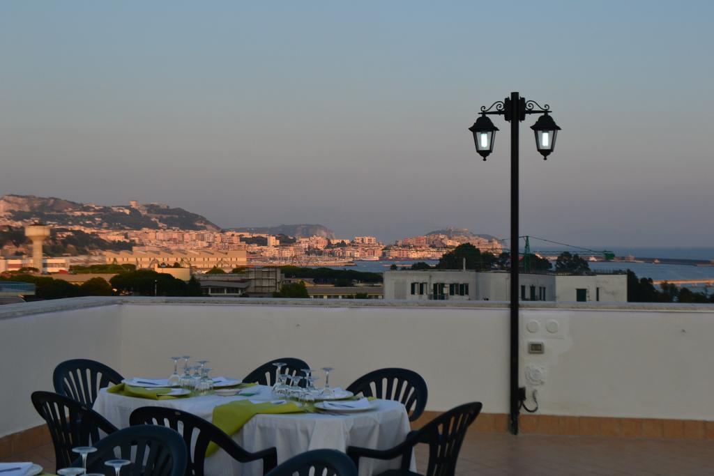 Hotel Santa Marta Pozzuoli Zewnętrze zdjęcie