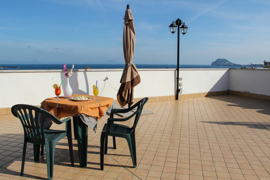 Hotel Santa Marta Pozzuoli Zewnętrze zdjęcie
